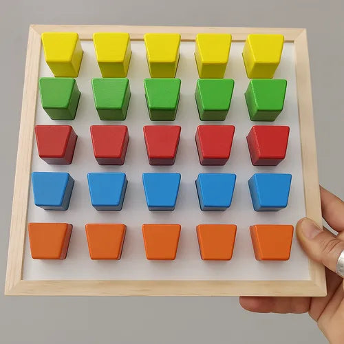 Multi Color Square Peg Board (25 Pegs)