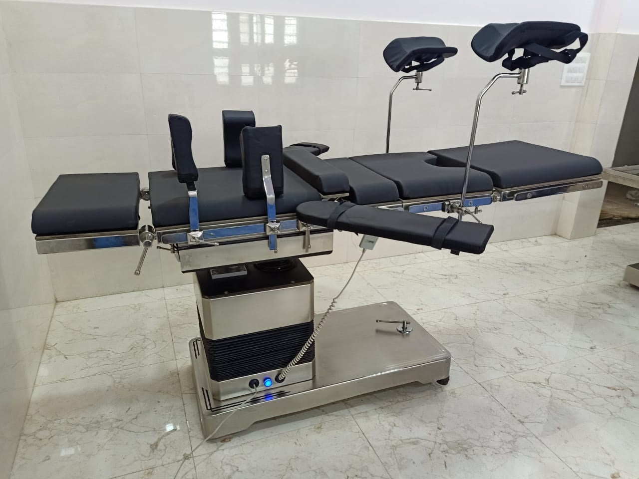 Multi Purpose C Arm Compatible Electric Operating Table