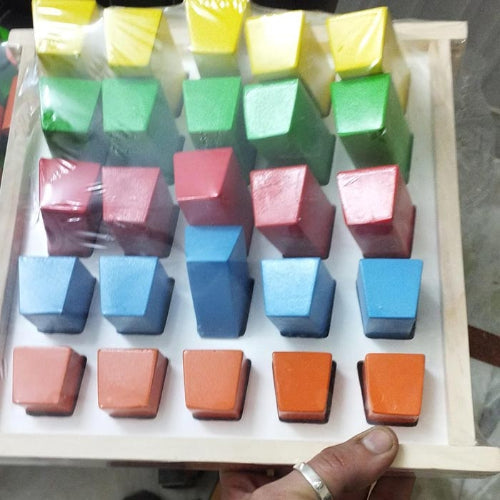 Multi Color Square Peg Board (25 Pegs)