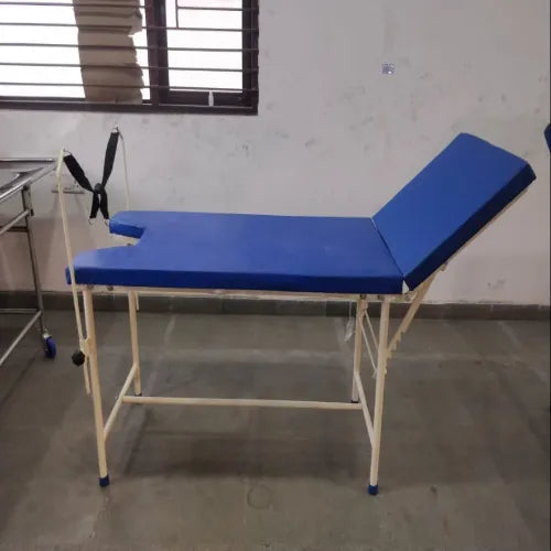 gynaecological table 