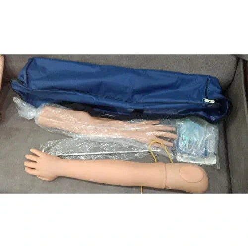 iv training arm model
