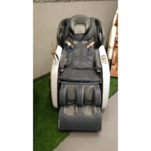 2D zero gravity massage chair 
