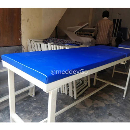 metal_couch_medical